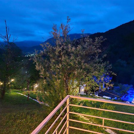 Hotel Glamping Georgia Krikhi Ambrolauri Exterior foto