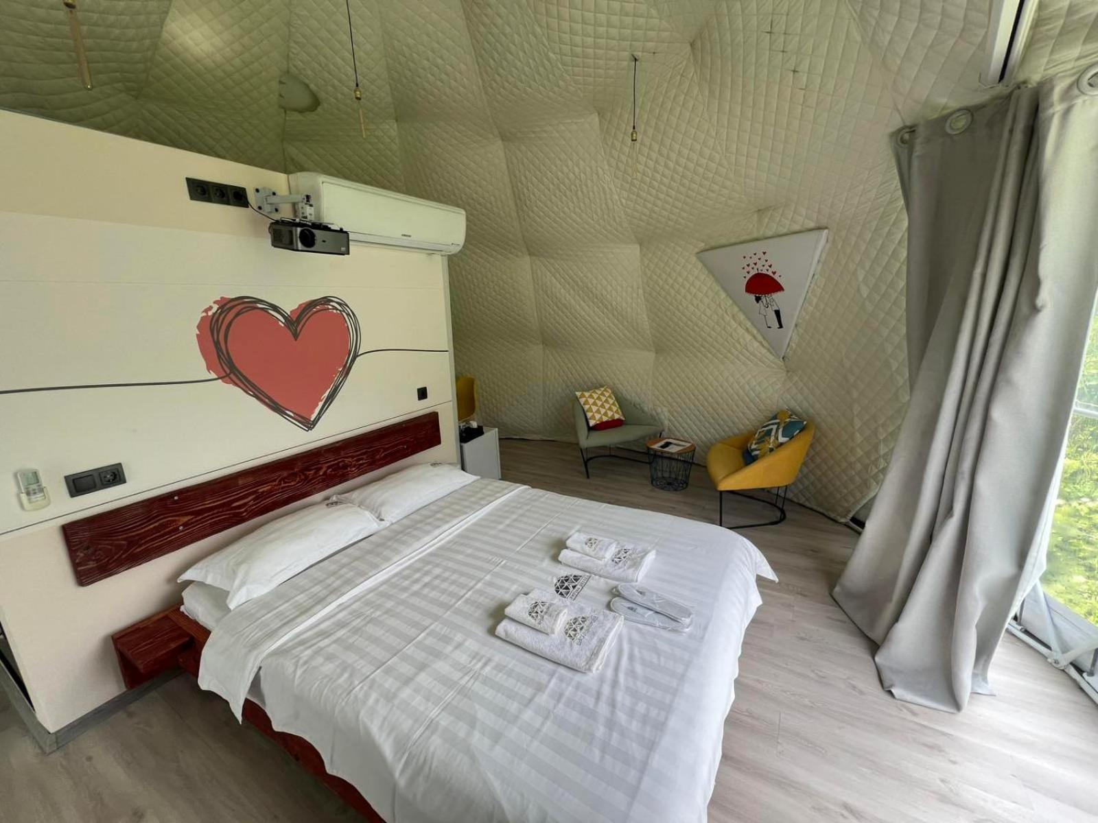 Hotel Glamping Georgia Krikhi Ambrolauri Exterior foto