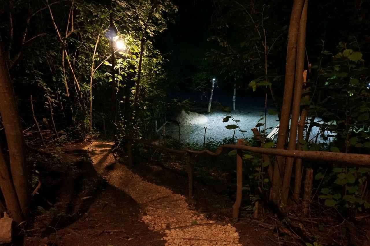 Hotel Glamping Georgia Krikhi Ambrolauri Exterior foto